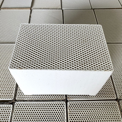 Honeycomb Heat Accumulator Energy Saving Furnace Regenerator Ceramic Heat Storage