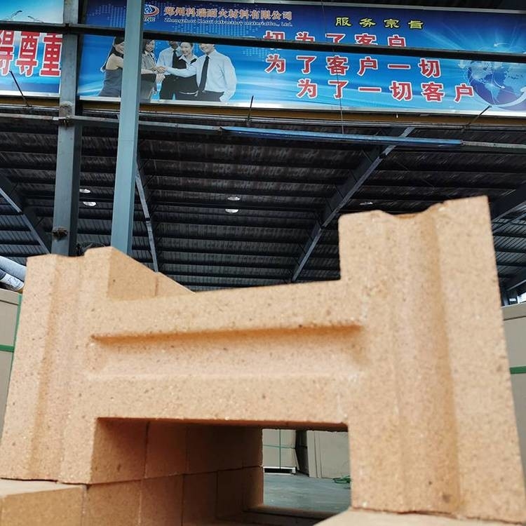 Multi Sizes Fire Clay Bricks Special Shapes Clay Bricks Refractory Bricks China